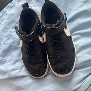 Nike Court Borough Child Black/White - size 11 C